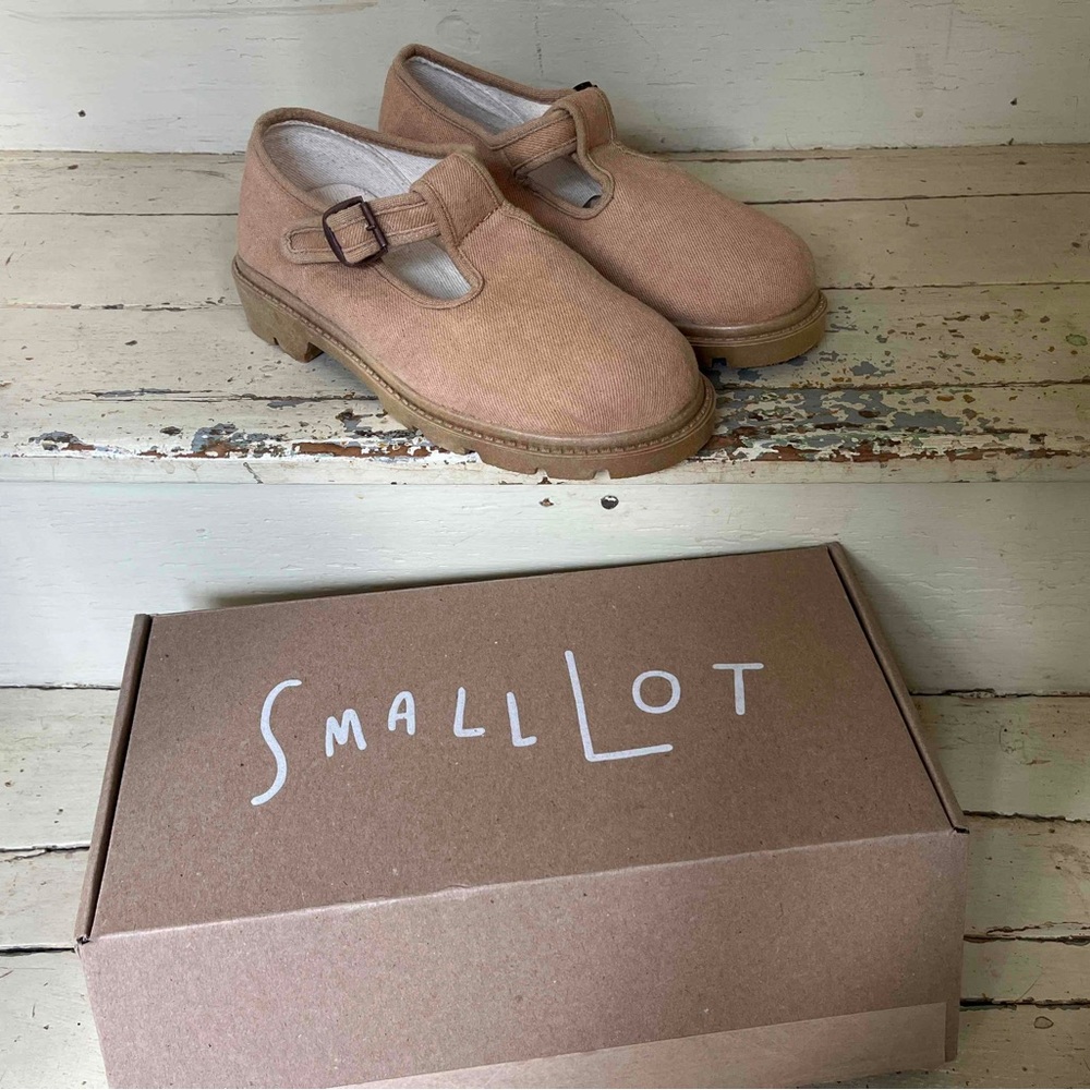 Tan Loafers with Rounded Toe and Strap by